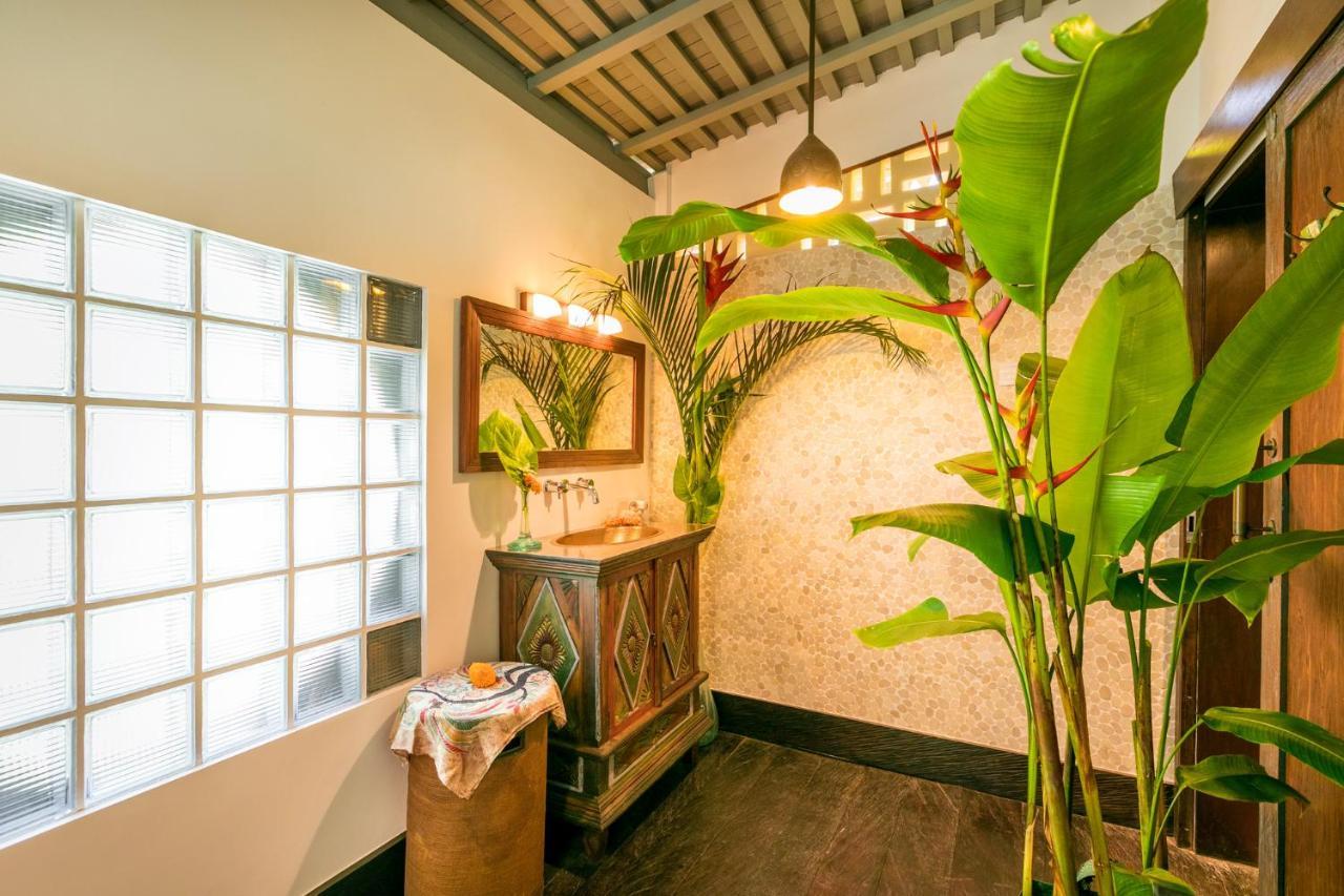 Villa Kampung Kecil Boutique Hotel Sanur Buitenkant foto