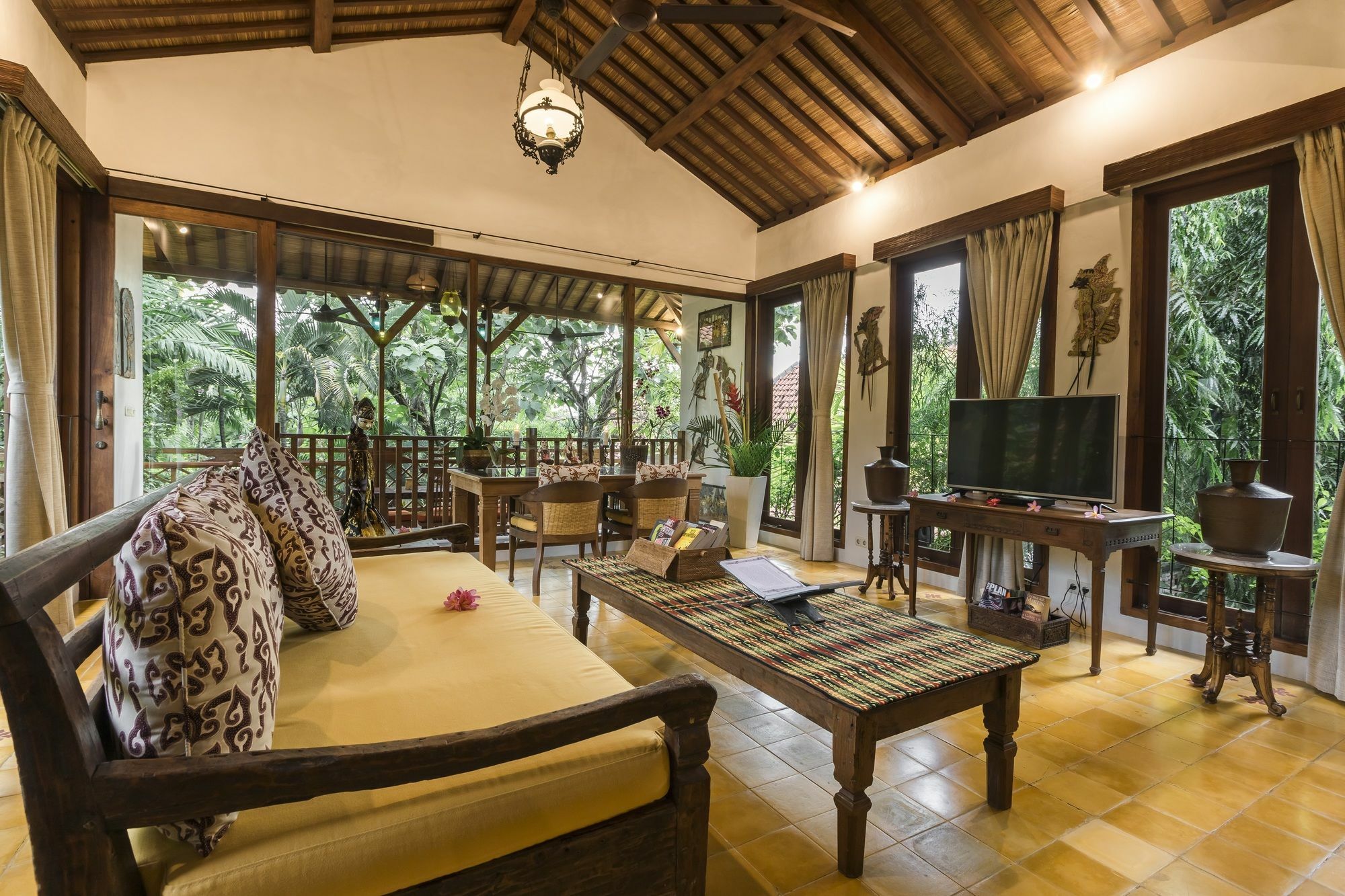Villa Kampung Kecil Boutique Hotel Sanur Buitenkant foto